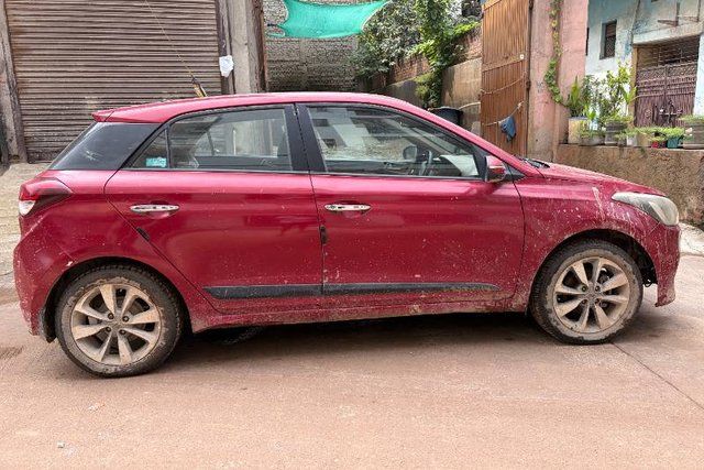 Hyundai i20 1.2 Anniversary Edition Second-hand 2015 Hyundai i20 1.2 Anniversary Edition for sale in New Delhi