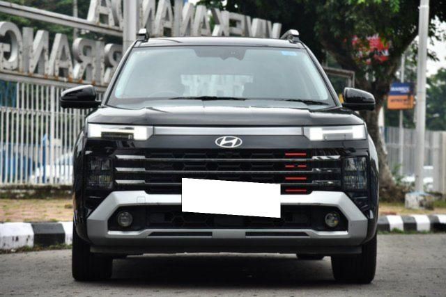 Second-hand 2025 Hyundai Alcazar Signature DCT for sale in Kolkata