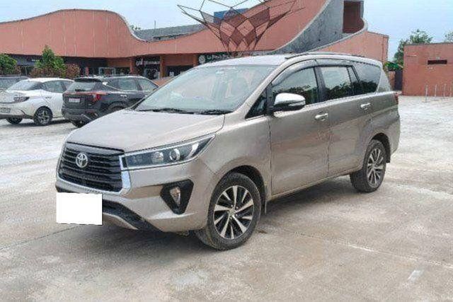 Toyota Innova 2.5 G (Diesel) 7 Seater BS IV Second-hand 2016 Toyota Innova 2.5 G (Diesel) 7 Seater BS IV for sale in Bhavnagar