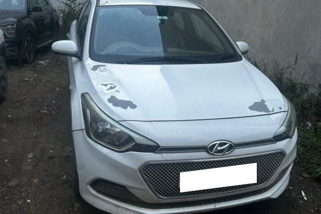 Second-hand 2015 Hyundai i20 Magna 1.2 for sale in Indore