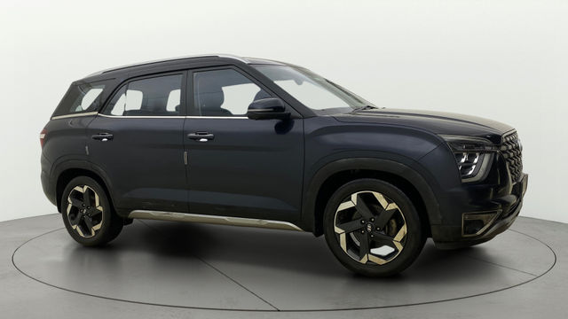 Hyundai Alcazar Platinum 7-Seater Diesel BSVI Second-hand 2022 Hyundai Alcazar Platinum 7-Seater Diesel BSVI for sale in Ahmedabad