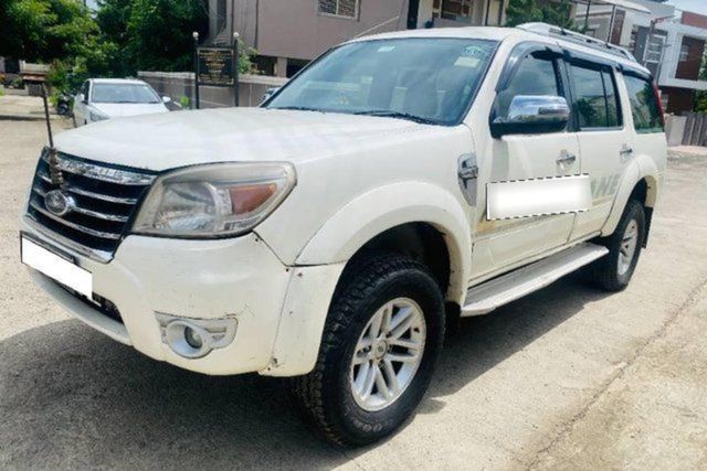 Ford Endeavour 2.5L 4X2 MT Second-hand 2012 Ford Endeavour 2.5L 4X2 MT for sale in Aurangabad