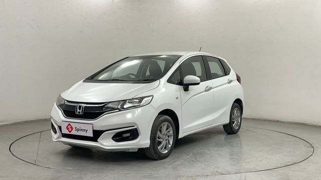 Second-hand 2022 Honda Jazz V for sale in Pune