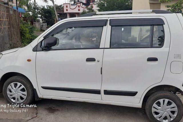 Second-hand 2015 Maruti Suzuki Wagon R LXI CNG for sale in Ahmednagar