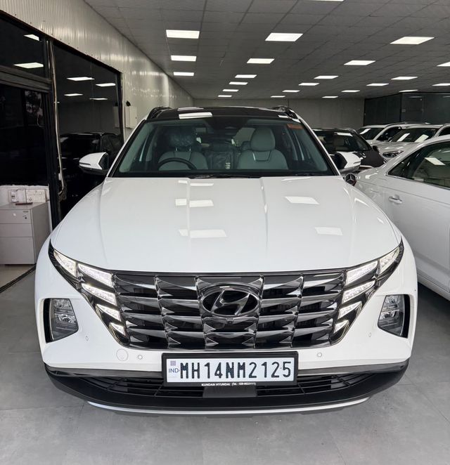 Hyundai Tucson Signature Diesel AT Second-hand 2024 Hyundai Tucson Signature Diesel AT for sale in Pune