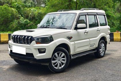 Used S10 7 Seater 2WD