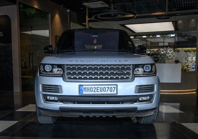Second-hand 2017 Land Rover Range Rover LWB 3.0 Vogue for sale in Mumbai