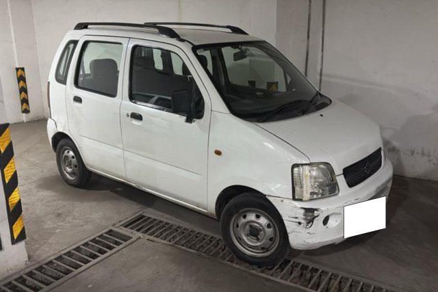 Maruti Suzuki Wagon R LXI Second-hand 2006 Maruti Suzuki Wagon R LXI for sale in Ahmedabad