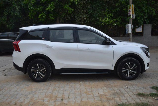 Mahindra XUV700 AX5 Diesel AT BSVI Second-hand 2022 Mahindra XUV700 AX5 Diesel AT BSVI for sale in Gurgaon