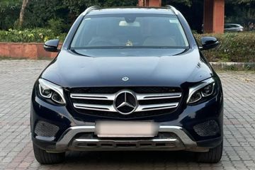 Used 220d 4MATIC Sport