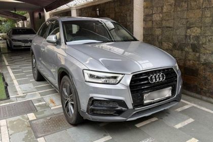 Used 30 TFSI Premium FWD