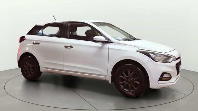 Hyundai i20 Sportz Plus BSIV Second-hand 2019 Hyundai i20 Sportz Plus BSIV for sale in Surat