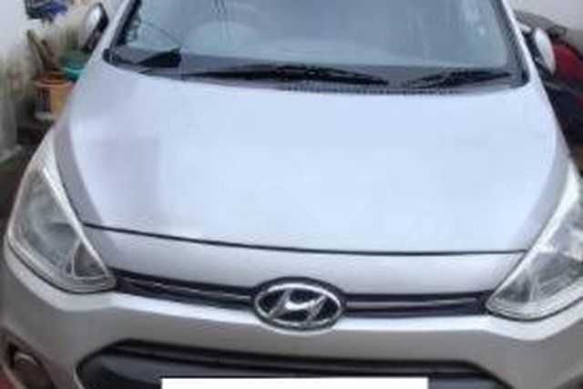 Hyundai Grand i10 Asta Second-hand 2014 Hyundai Grand i10 Asta for sale in Ranchi