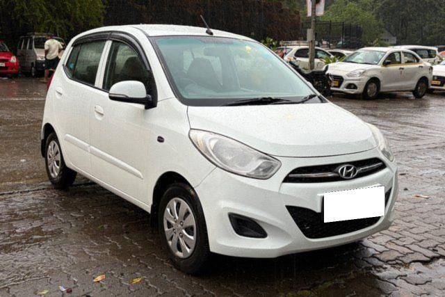Hyundai i10 Sportz Second-hand 2011 Hyundai i10 Sportz for sale in Mumbai