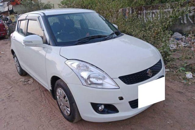 Second-hand 2014 Maruti Suzuki Swift ZXI BSIV for sale in Raipur