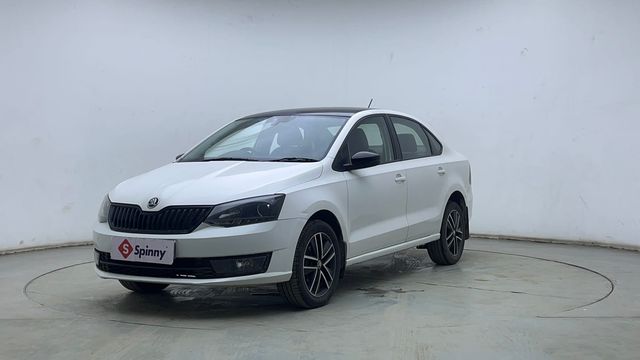Second-hand 2017 Skoda Rapid Onyx 1.6 MPI AT BSIV for sale in Hyderabad