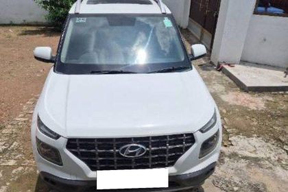 22 Used Hyundai Venue in Basti