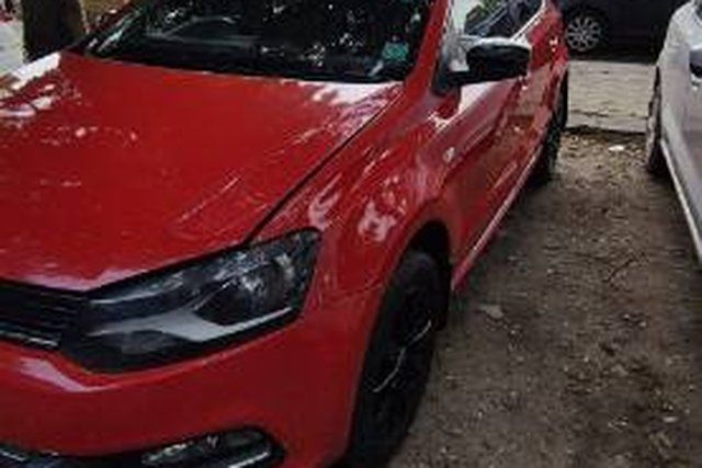 Volkswagen Polo 1.2 MPI Highline Second-hand 2014 Volkswagen Polo 1.2 MPI Highline for sale in Kolkata