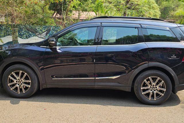 Second-hand 2023 Mahindra XUV700 AX7 Diesel AT Luxury Pack BSVI for sale in Pune