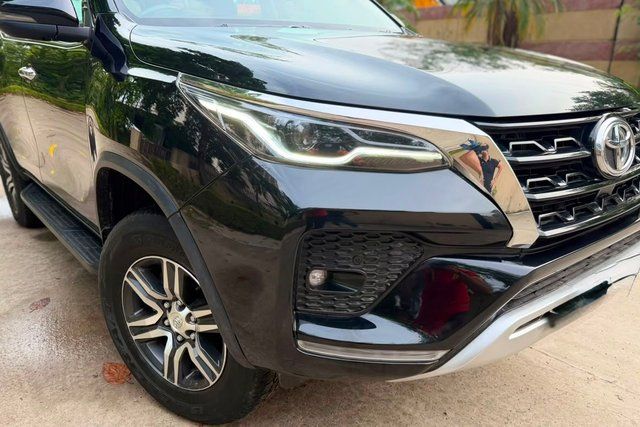 Toyota Fortuner 4X2 Diesel AT Second-hand 2025 Toyota Fortuner 4X2 Diesel AT for sale in New Delhi