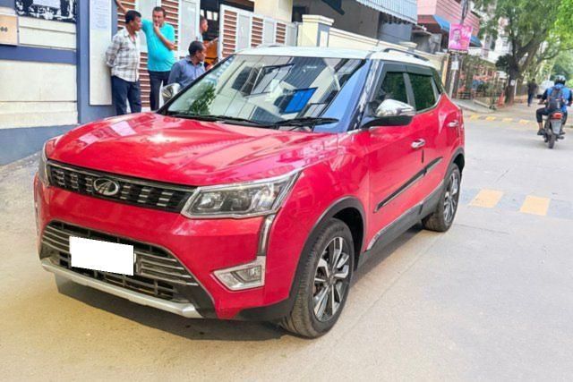 Mahindra XUV300 W8 Option Diesel BSIV Second-hand 2019 Mahindra XUV300 W8 Option Diesel BSIV for sale in Hyderabad