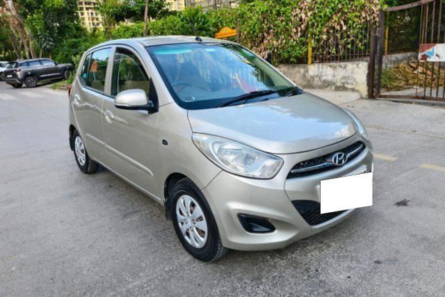 Hyundai i10 Sportz AT Second-hand 2011 Hyundai i10 Sportz AT for sale in Mumbai