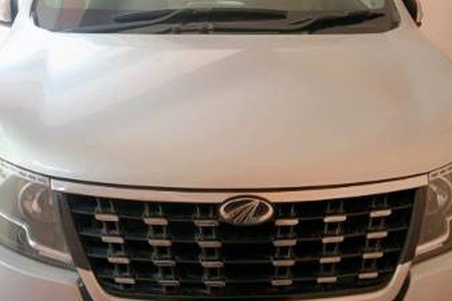 Second-hand 2020 Mahindra XUV500 W11 FWD Diesel for sale in Nagpur