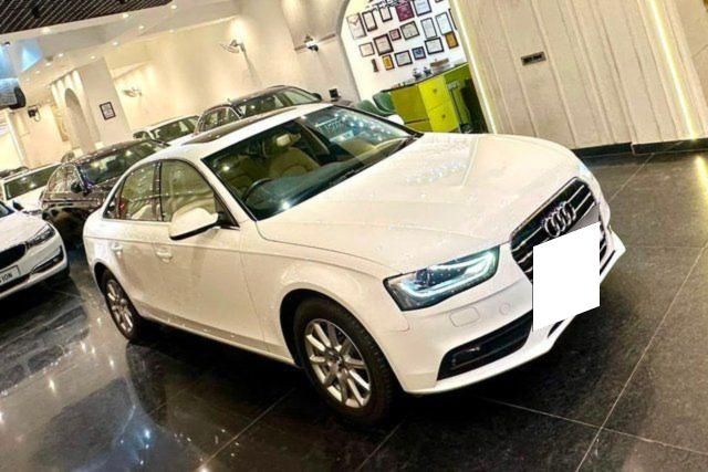 Audi A4 1.8 TFSI Premium Plus Second-hand 2015 Audi A4 1.8 TFSI Premium Plus for sale in New Delhi
