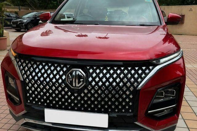 MG Hector Savvy Pro CVT 2023-2025 Second-hand 2023 MG Hector Savvy Pro CVT 2023-2025 for sale in Mumbai