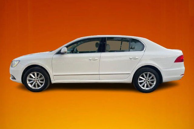Skoda Superb Elegance 1.8 TSI AT Second-hand 2015 Skoda Superb Elegance 1.8 TSI AT for sale in Mumbai