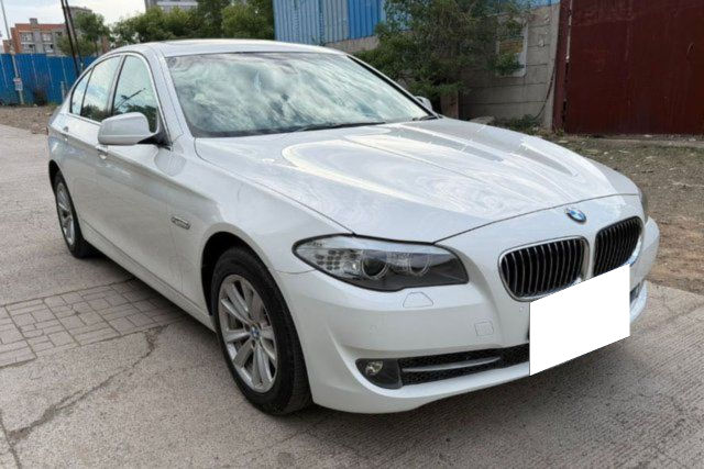 Second-hand 2011 BMW 5 Series 520d Sedan for sale in Pune