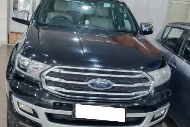 Second-hand 2020 Ford Endeavour Titanium Plus 4X4 AT for sale in Jaipur