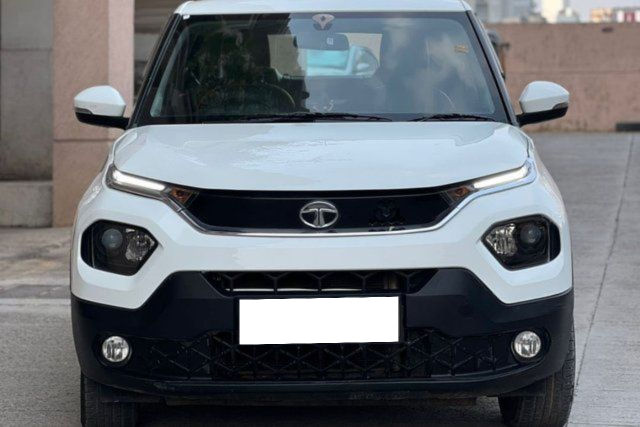 Second-hand 2023 Tata Punch Accomplished AMT for sale in Pune