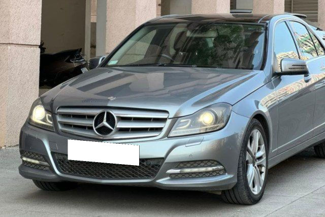 Mercedes-Benz C-Class 220 CDI MT Second-hand 2013 Mercedes-Benz C-Class 220 CDI MT for sale in Pune