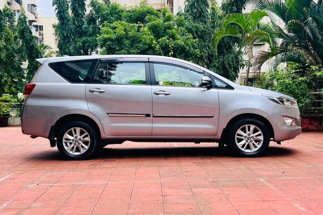 Toyota Innova Crysta 2.8 GX AT BSIV Second-hand 2016 Toyota Innova Crysta 2.8 GX AT BSIV for sale in Mumbai