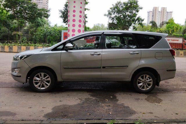Second-hand 2016 Toyota Innova Crysta 2.8 GX AT BSIV for sale in Mumbai