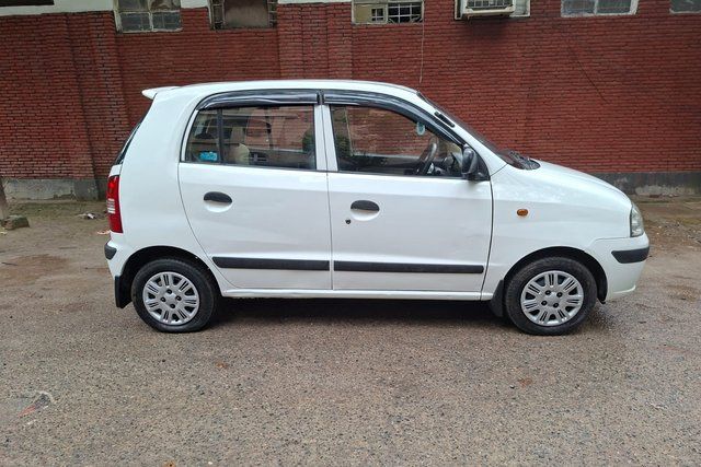 Second-hand 2014 Hyundai Santro Xing GL for sale in New Delhi