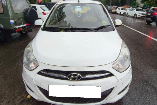 Second-hand 2011 Hyundai i10 Magna 1.1L for sale in New Delhi