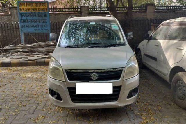 Maruti Suzuki Wagon R LXI CNG Second-hand 2013 Maruti Suzuki Wagon R LXI CNG for sale in New Delhi