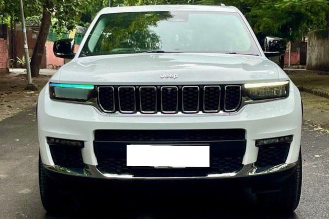 Second-hand 2025 Jeep Grand Cherokee Limited Opt for sale in New Delhi