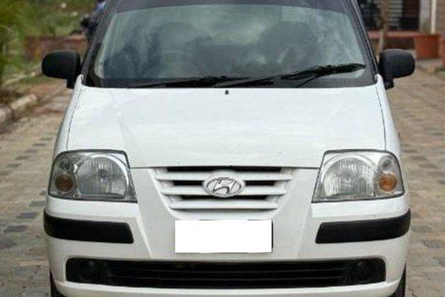 Hyundai Santro Xing GL LPG Second-hand 2011 Hyundai Santro Xing GL LPG for sale in Gadag