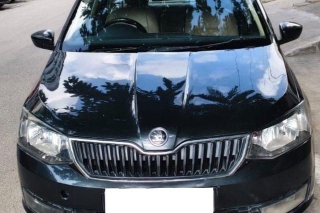 Skoda Rapid 1.5 TDI Ambition BSIV Second-hand 2017 Skoda Rapid 1.5 TDI Ambition BSIV for sale in Hyderabad