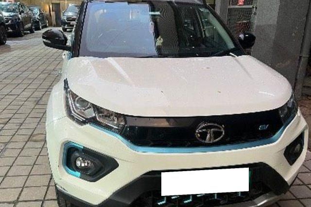 Second-hand 2022 Tata Nexon EV XZ Plus for sale in Mumbai