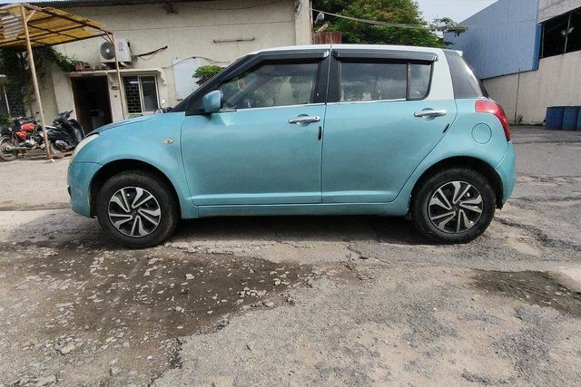 Second-hand 2007 Maruti Suzuki Swift 1.3 VXi for sale in Hyderabad