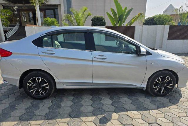 Second-hand 2014 Honda City i VTEC SV for sale in Amravati