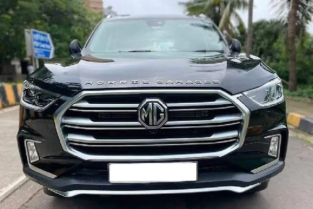 Second-hand 2025 MG Gloster Savvy 4x2 6Str for sale in Mumbai