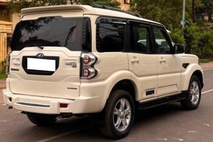 Used S10 7 Seater 2WD