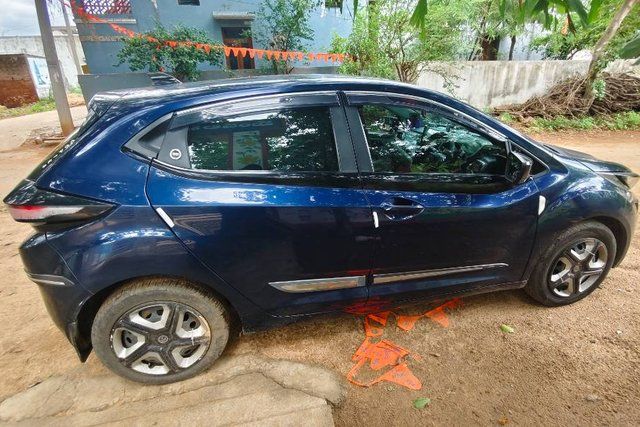 Tata Altroz XM S Second-hand 2023 Tata Altroz XM S for sale in Vijayawada