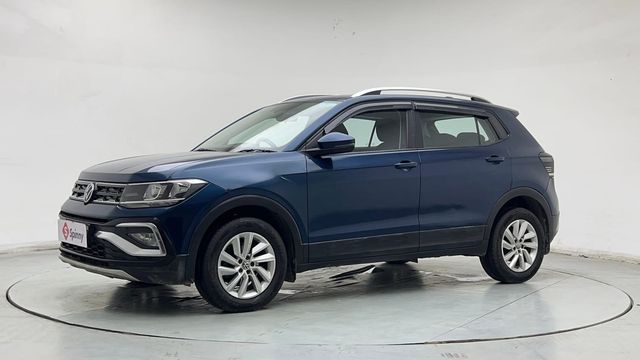 Second-hand 2024 Volkswagen Taigun Highline Plus for sale in New Delhi