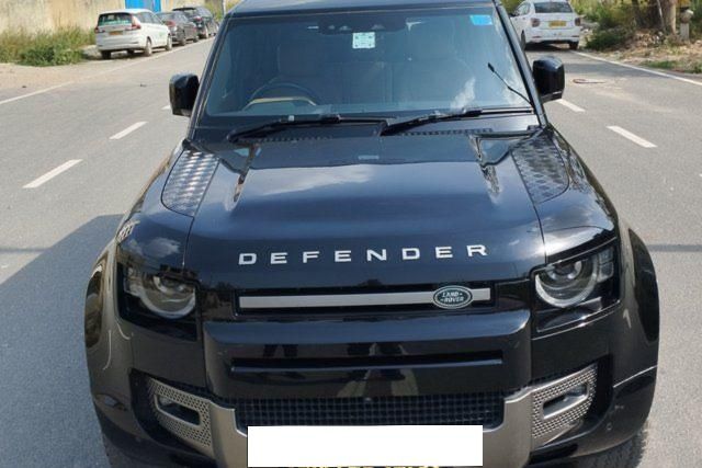 Second-hand 2025 Land Rover Defender 2.0 l Petrol 110 X-Dynamic HSE for sale in New Delhi